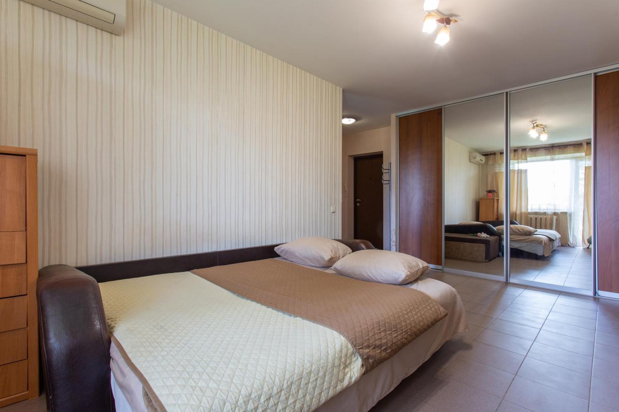 Apartment On 23 Serpnya Харьков Экстерьер фото
